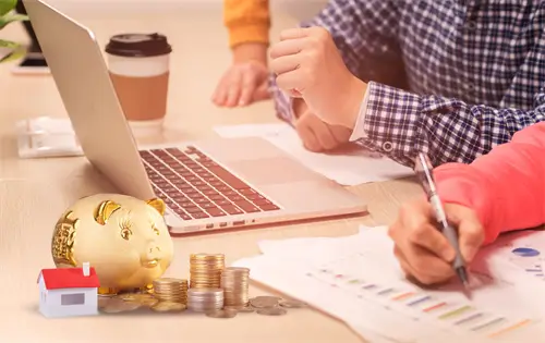 轻客旅游新疆哪里好